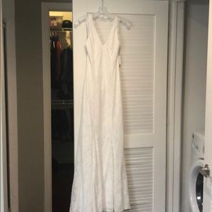 Halter wedding dress